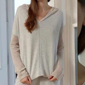 Lisa Todd V-neck Hoodie Beige Light Grey - XL